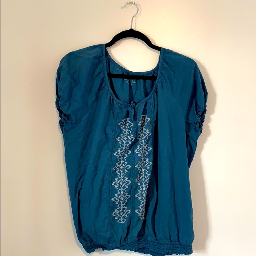 Women's Top